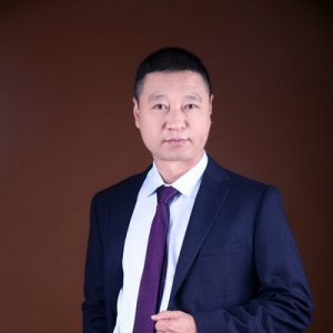 为司庆献礼——百年人寿刘广升