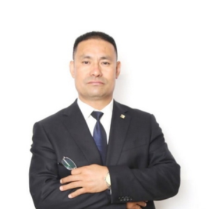 百年人寿秦永跃，诚信的代名词