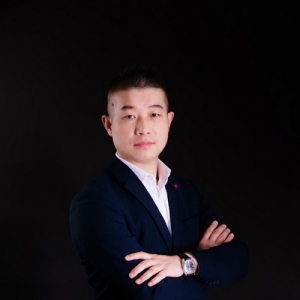 百年人寿赵军伟—成人达己 保险让我快乐