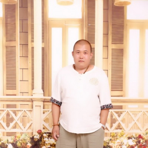 百年人寿专访杨贺,客户的需求我的承诺