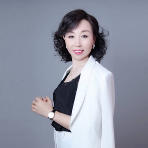 百年人寿保险股份公司张瑞芬经理专访——人生没有白走的路