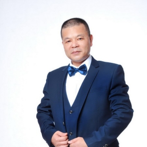 保险是现代生活的必需品 ——记百年人寿优秀代理人孙群锋组经理