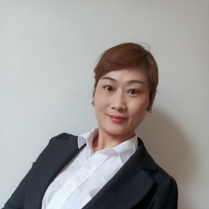 王凤真: 用心学习，以专业服务客户，用心服务，以服务回馈客户 ——访百年人寿泉州中支优秀新人王凤真