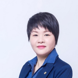 王少夏：扎根保险业，做全方位发展的保险人 ——访百年人寿优秀代理人王少夏部经理