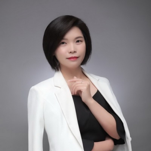 成为客户需要的保险专家 ——百年人寿福建漳州中支优秀代理人魏君经理