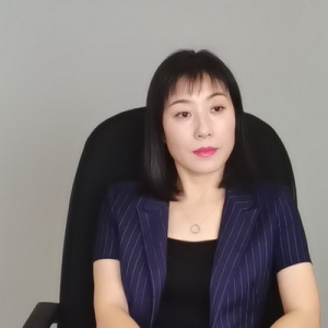 百年人寿 柯容 -全职太太到专业保险经理人的华丽转身