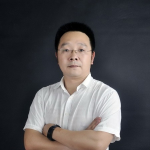 传递保险真谛-百年人寿姚勇