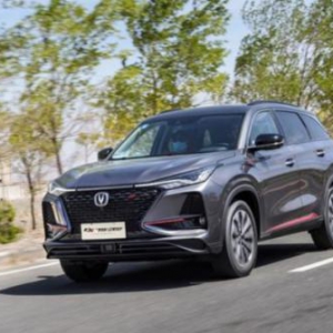 试驾长安CS75 PLUS，内含爆点敬请“食用”