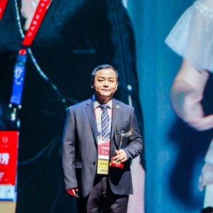 人物专访——记专访百年人寿淮南中心支公司资深组经理侯博涵