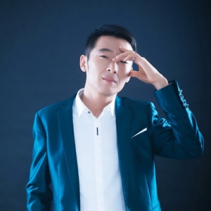 人物专访——记专访百年人寿淮南中心支公司资深组经理李小龙