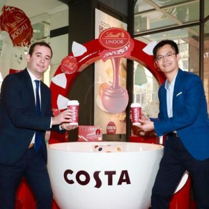 咖世家咖啡与瑞士莲首度跨界合作，联名快闪店限时呈现