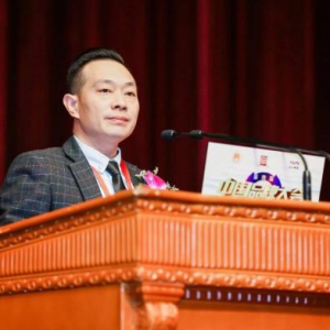 京灯创始人刘鬆铨受邀出席第四届中国品牌大会