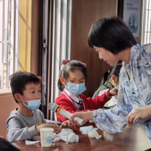 人大代表做公益，4周惠及624个家庭——“保蓓计划”性教育百场募课进行时