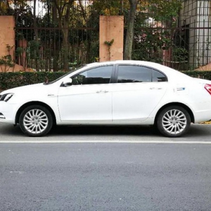 新能源汽车共享价格多少？ 新能源汽车共享多少钱？