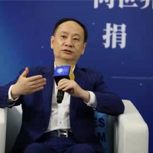 鹏瑞公益基金会发起人徐航向顶科发展基金会捐赠10亿元