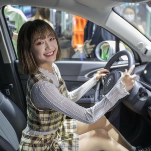 因为擅长吃“软饭”，这个品牌火了