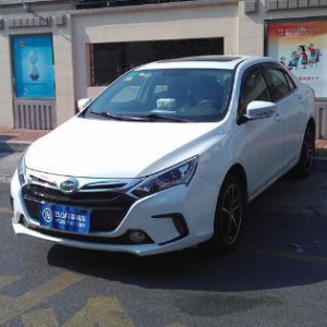 闲车代管一天多少钱？ 闲车代管价格多少？