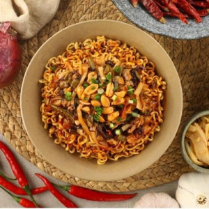 夏日有滋有味，首选食族人！