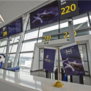 东航执飞天府机场首航 旗舰机型精彩活动看点多