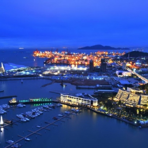 音乐骄子刘泽锴大湾区海上奏响红色经典