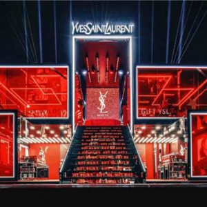 “灯光+”创造线下营销新玩法，夜空彩虹挖掘更多互动模式