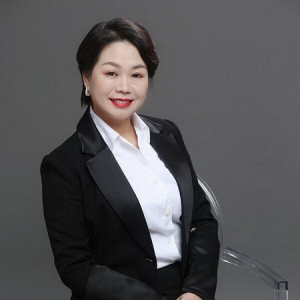 李雪芬：与石共舞，在东京绽放她力量！