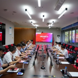 三明市委书记余红胜一行莅临美亚柏科参观调研