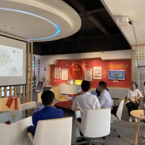 筑坚强堡垒 推动科学发展 工艺美术创新交流会圆满举行