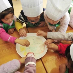 菲仕兰奶商训练营项目荣获公益传播奖