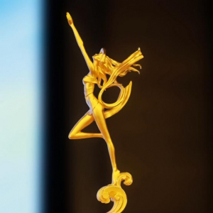 第一坊金逸奖横空出世 华人画家丁绍光等大师助阵