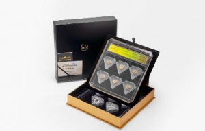 一套典藏 富有六国