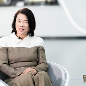 《舍得智慧人物》对话董明珠：放下自我，成就格力