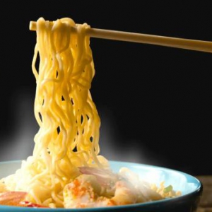 科技加持、冰雪特供，康师傅要搞“方便面革命”？