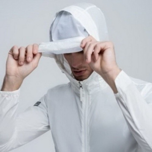 HELLY HANSEN 推出S+A系列，打造夏日防护功能性单品