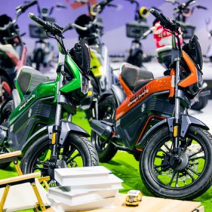 “世界青年联欢节”，新日用年轻语言书写年轻化品牌态度