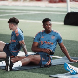 Therabody™ 正式成为曼联足球俱乐部全球合作伙伴