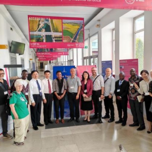 多彩的中华民族—优秀摄影作品展在意大利都灵成功举办