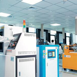 山东鲁泰控股：厚植沃土守初心行稳致远开新局