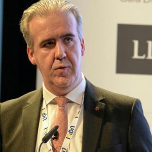 东方海外货柜航运公司财务总监迈克尔·菲茨杰拉德莅临苏易士（SUEZ)