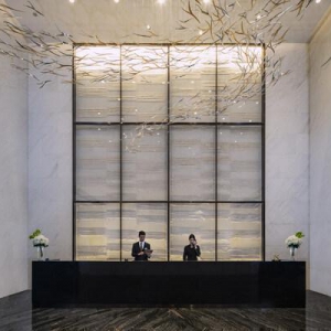 重庆尼依格罗酒店携手雅典表开启山城云端奇想之旅