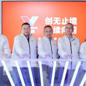 胜牌全球高端汽机油产品“复劲”震撼发布