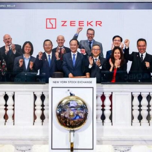 新华丝路：极氪入选"2024外国人喜爱的中国品牌"