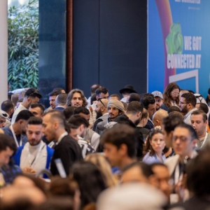 第三届十亿粉丝峰会即将开幕，宣布新计划、新倡议、新大使