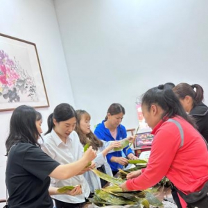 粽情端午 喜乐常伴 —— 中国人寿闽侯支公司开展客户体验活动