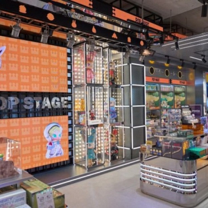 潮玩IP也C位出道了？泡泡玛特在首尔开出首家K-POP主题店