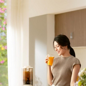 BRUNO博鲁诺小果袋原汁机：鲜榨生活，轻松享受