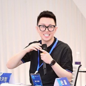 章洪智：“娃娃脸”医生对皮肤健康管理的“探索求真”