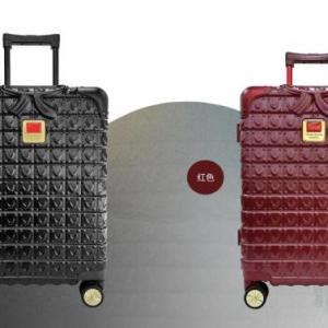 臻元JUST REAL：“行走的中华文明”亮相巴黎