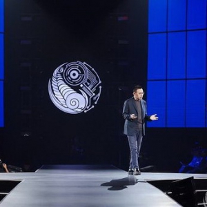 新物种爆炸2024：吴声发布“成为自己”的四大商业方法