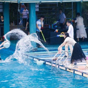 中国人寿寿险仓山支公司组织开展“燃情夏日”客户户外体验活动